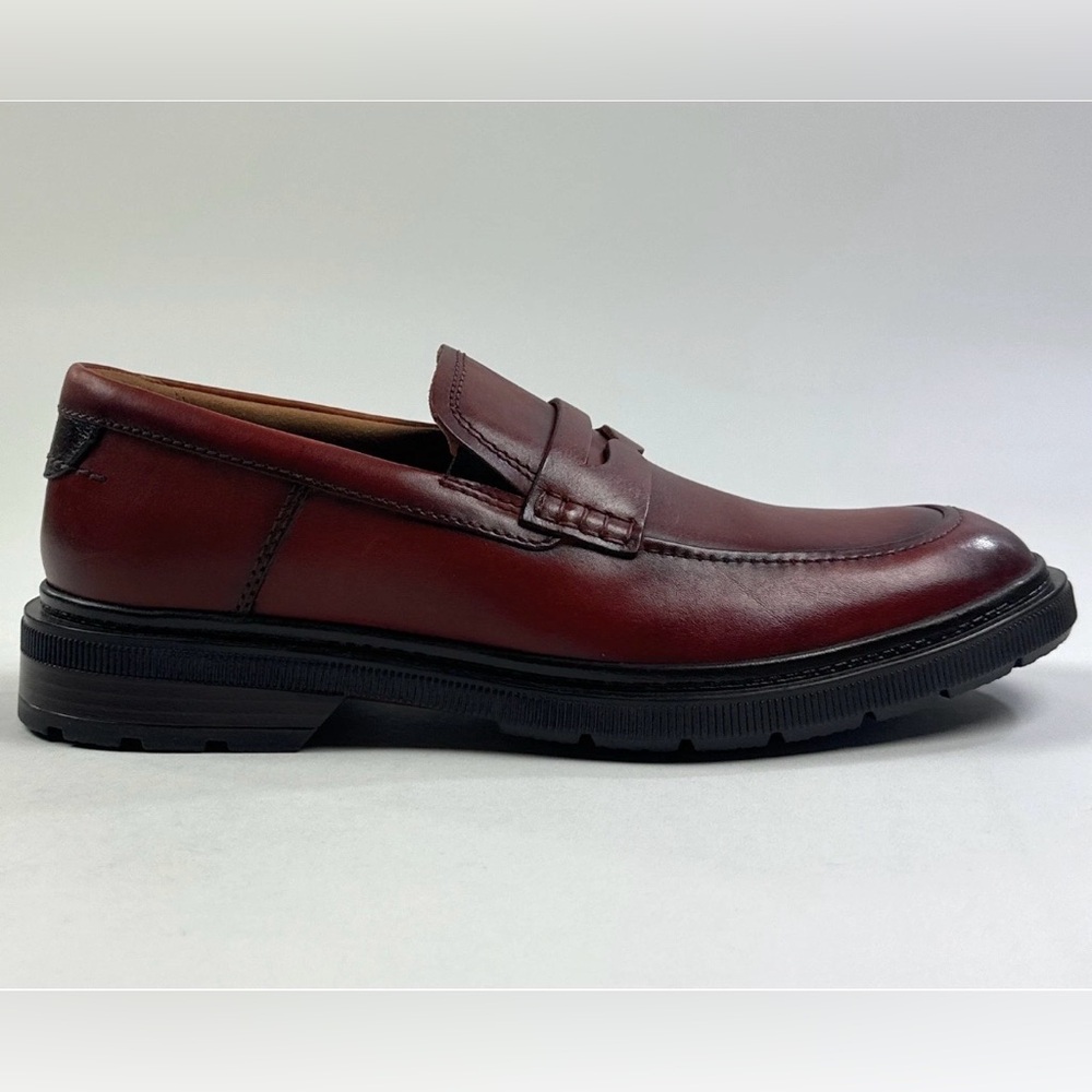 Clarks Men's Burgundy Penny Loafers